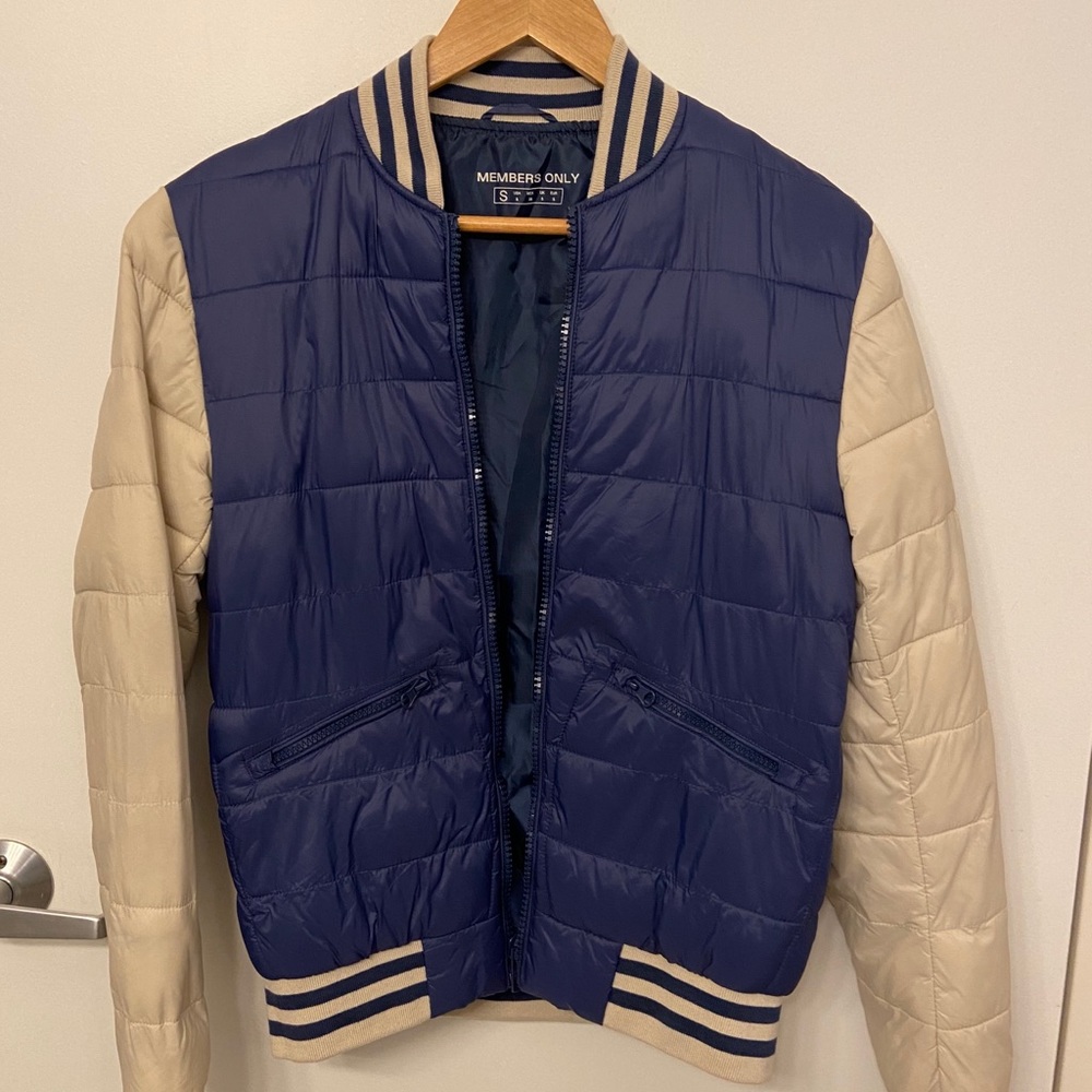 Members only cream and blue puffer